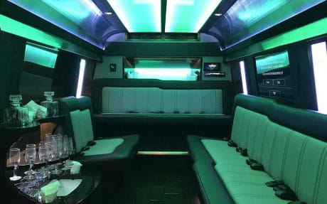 AllPro_Towncar_Clearwater_Limousine_Service_Mercedes_Sprinter_Limousine_service_page_gallery_eighthth_image