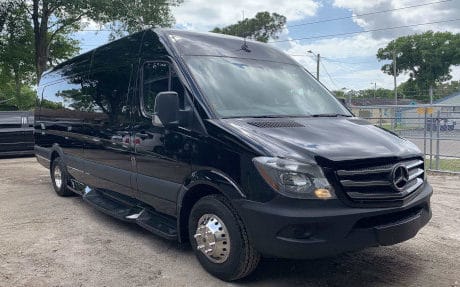 AllPro_Towncar_Clearwater_Limousine_Service_Mercedes_Sprinter_Limousine_service_page_gallery_sixth_image