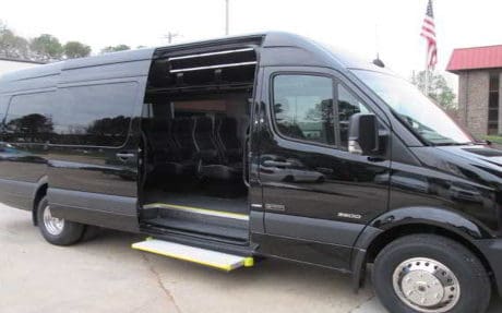 AllPro_Towncar_Clearwater_Limousine_Service_Mercedes_Sprinter_Limousine_service_page_gallery_twelvth_image