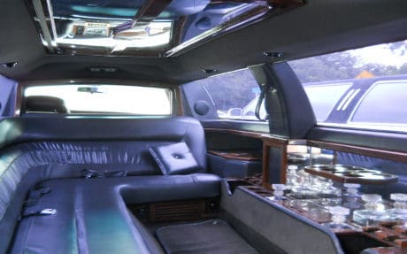 AllPro_Towncar_Clearwater_Limousine_Service_Suv_AND_Stretched_Suv_Limos_service_page_gallery_eightth_image